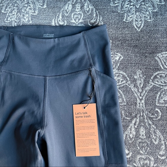 Girlfriend Collective Pocket Leggings in Navy Blue Size Small - Picture 4 of 7